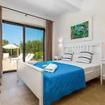 Neema With Private Pool Villa Plános