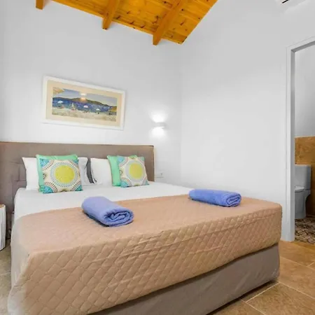 Neema With Private Pool Villa